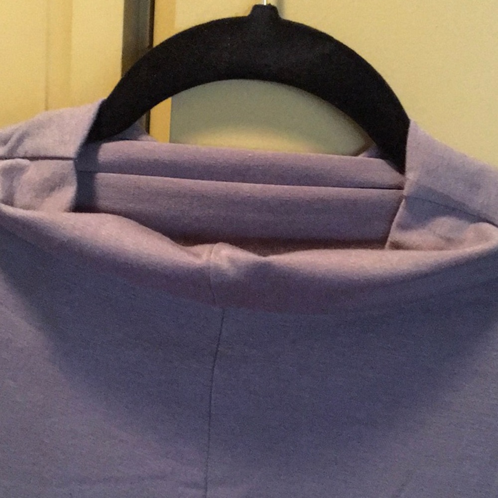 Top - Picture 3 of 3